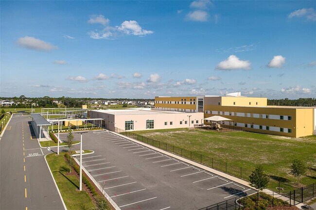 Building Photo - 2952 Embark Trl