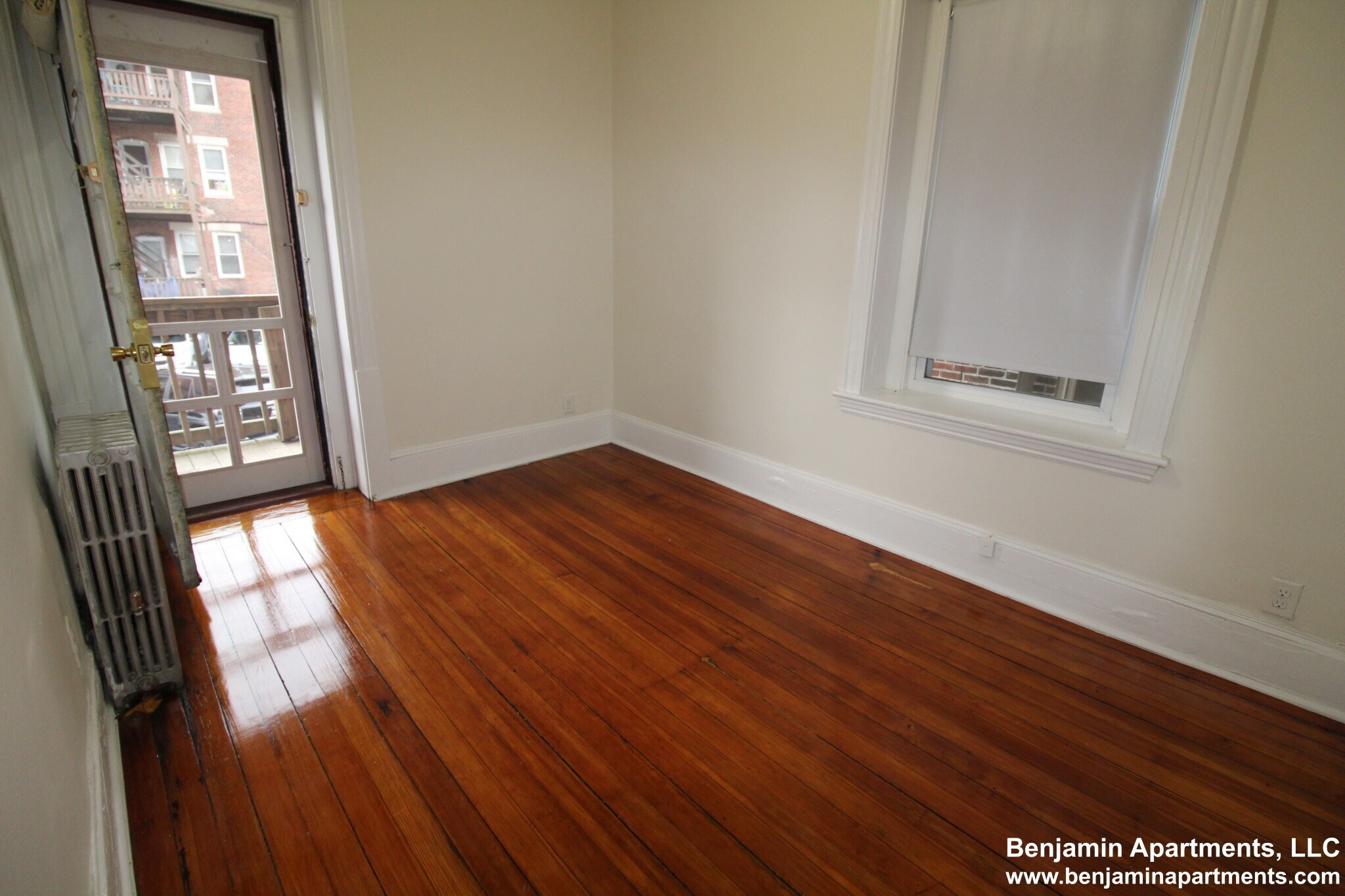 Building Photo - 1583 Beacon St