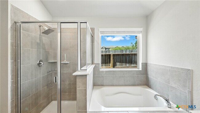 Building Photo - 3154 Charyn Wy