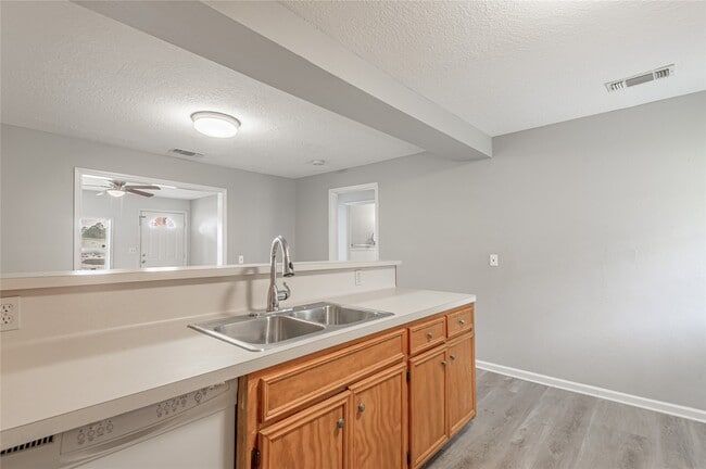 Building Photo - 1306 22nd St