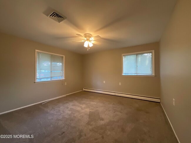 Building Photo - 14 Arima Ct