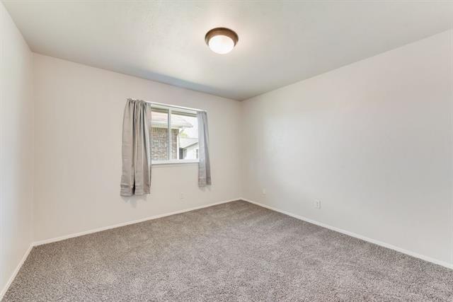 Building Photo - 1656 Glenhill Ln