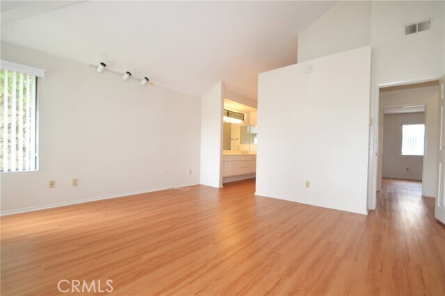 Building Photo - 2595 Plaza del Amo