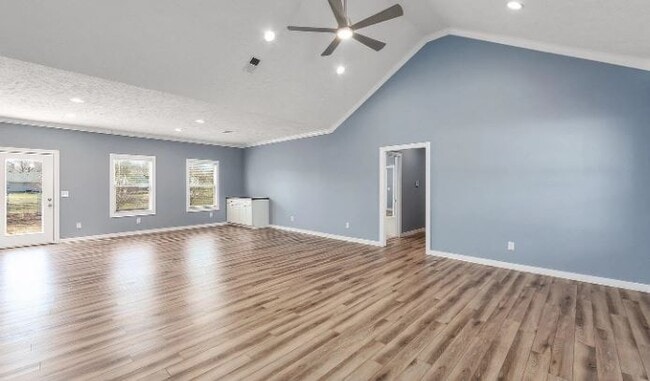 Building Photo - 177 Charles Latham Dr