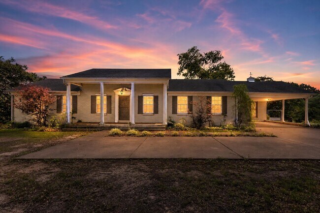 Building Photo - 8280 TN-196