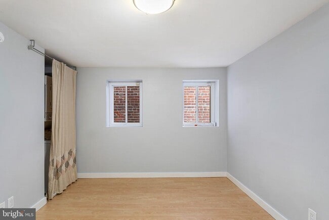 Building Photo - 1311 East Capitol St SE