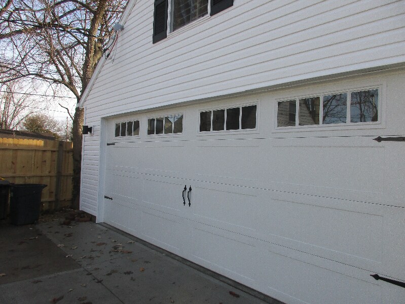 Building Photo - 2149 Wesleyan Dr