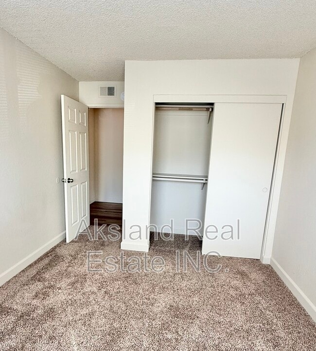 Building Photo - 2120 Chrysler Dr