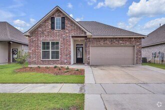 Building Photo - 4 Bedroom House Near LSU on Burbank