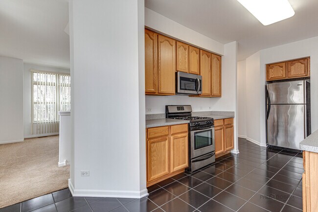 Building Photo - 726 Keystone Ln