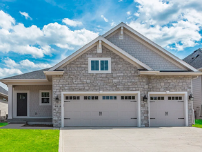 Building Photo - Spacious 4-Bedroom Home in Urbandale | Fin...