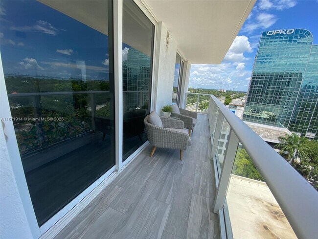 Building Photo - 4250 Biscayne Blvd