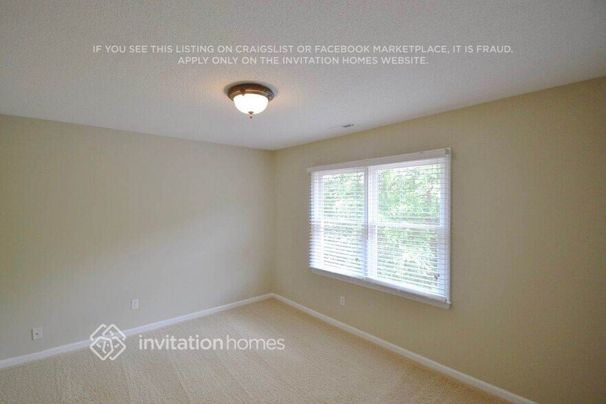 Building Photo - 10601 Bryony Ct