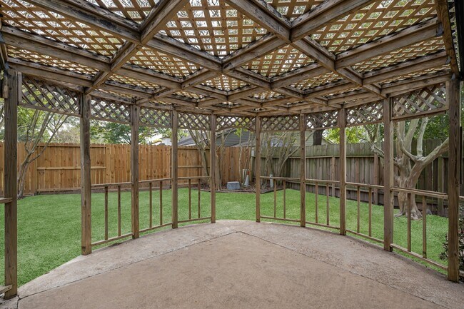 Building Photo - 22307 Silver Morning Cir