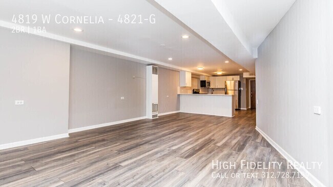 Building Photo - 4819 W Cornelia-4821-G