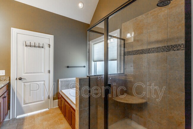 Building Photo - 8802 Mckenzie Farm Dr