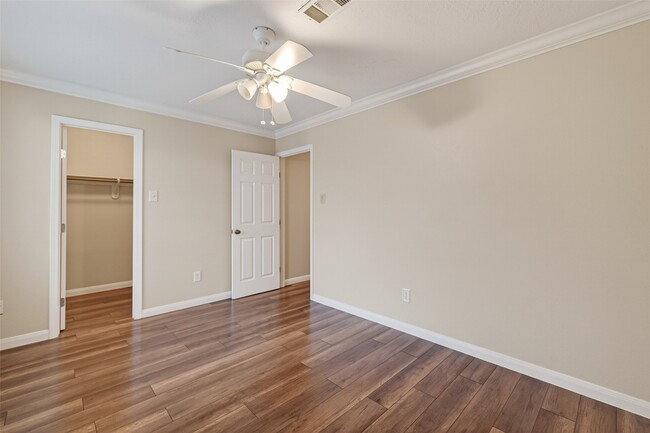 Building Photo - 14018 Danton Falls Dr