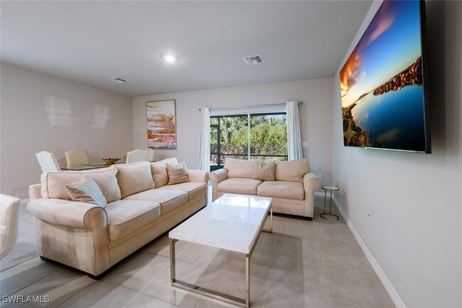 Building Photo - 15201 Wildflower Cir