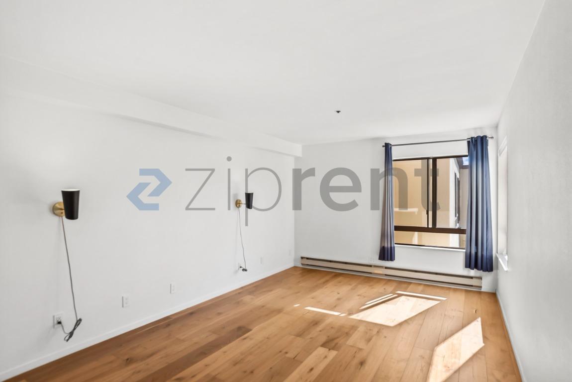 Building Photo - Unit 454