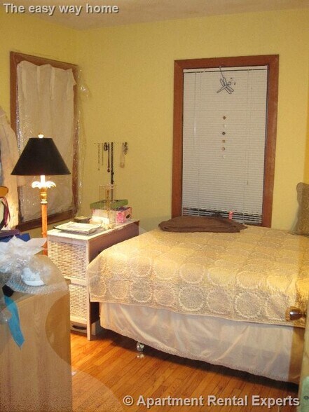 Building Photo - 5 Appleton St