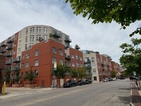 Building Photo - 1222 Chicago Ave