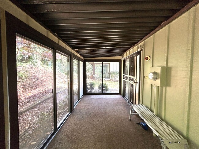 Building Photo - Black Mountain - Single Level Two Bedroom ...