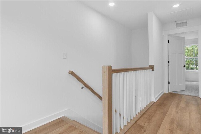 Building Photo - 8629 Unionville Rd