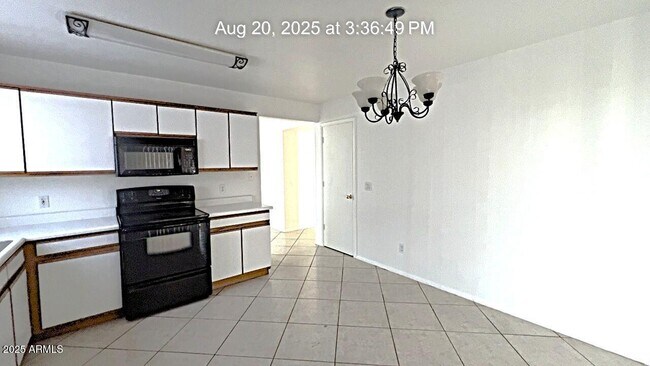 Building Photo - 4829 N 85th Ave