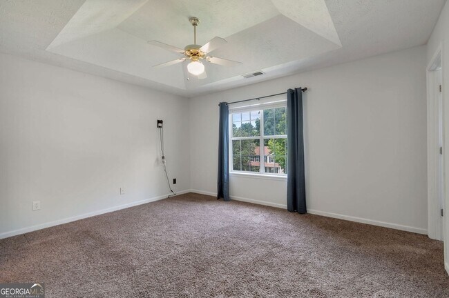 Building Photo - 2055 Amberly Glen Way