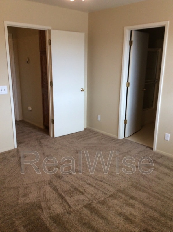 Building Photo - 2080 NE Chanel Ct
