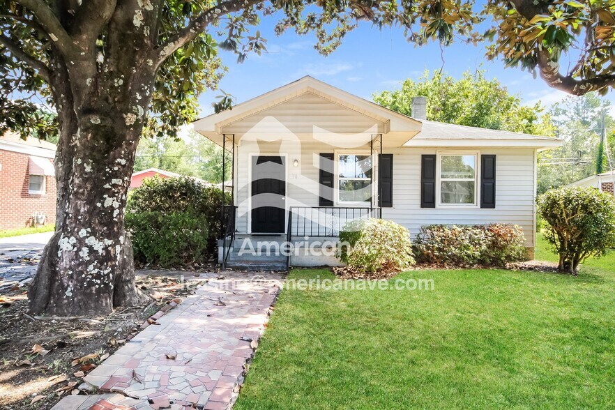 Primary Photo - 30 Burdock Cir