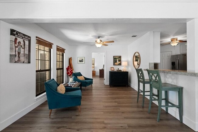 Building Photo - 1709 Channel Rd