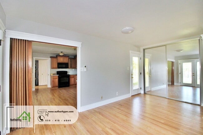 Building Photo - 3773 Ricardo Ave