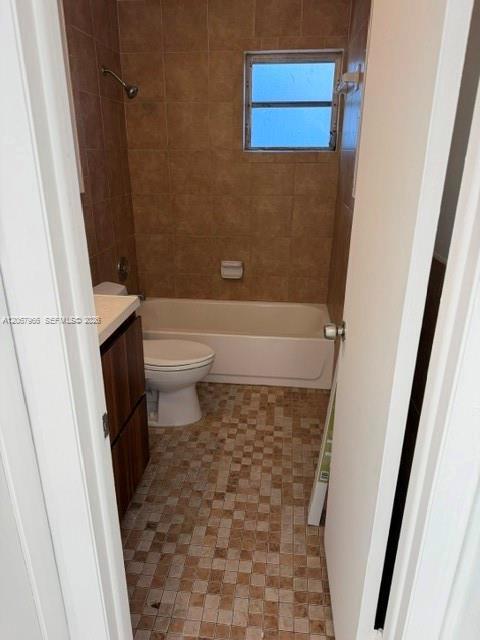 Building Photo - 2655 SW 30th Ct