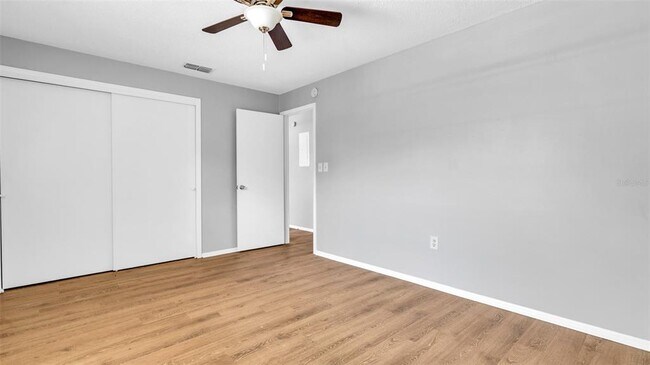 Building Photo - 1271 Sylvia Ave