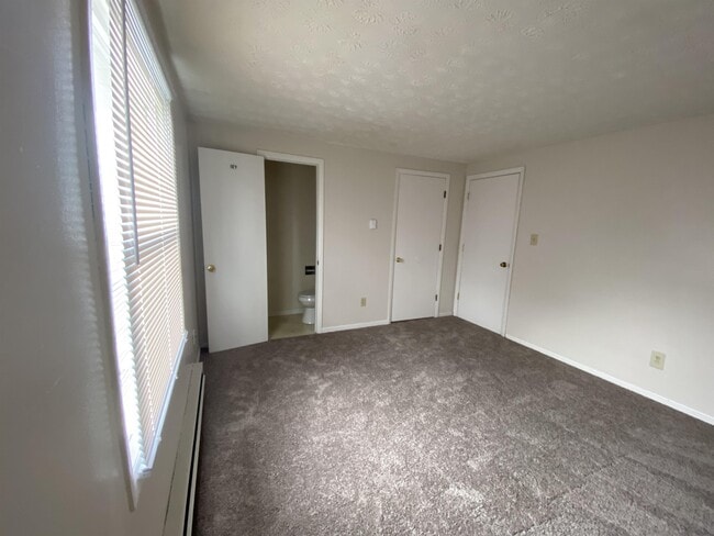 Building Photo - 2664 Pontiac St