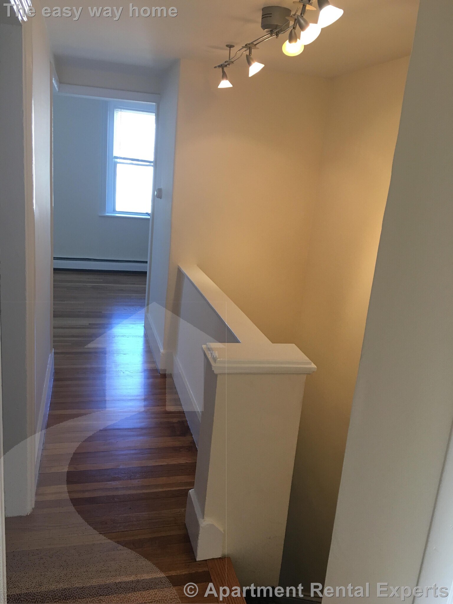 Building Photo - 45 Florence St