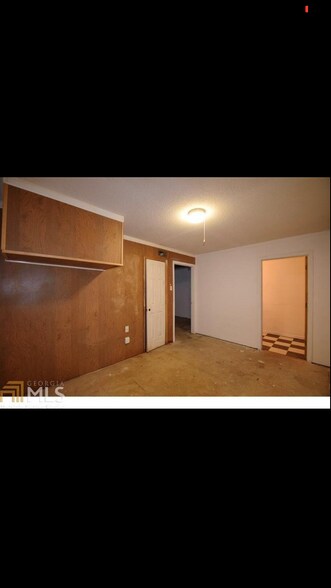 Building Photo - 1411 Glynn Oaks Dr SW