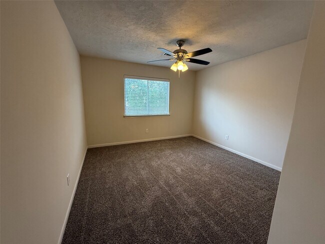 Building Photo - 4918 Comal River Loop