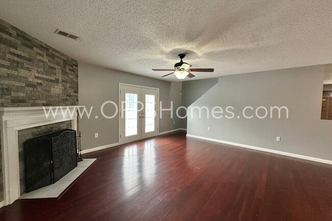 Building Photo - Spacious 4-Bedroom Home with Bonus Loft & Huge Backyard Deck – Available Now!