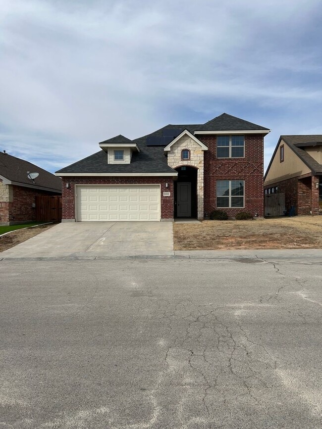 Building Photo - Beautiful on Boise Drive!