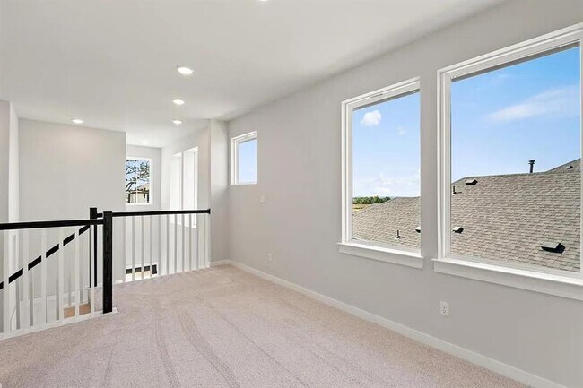 Building Photo - 356 Milkwood Ter