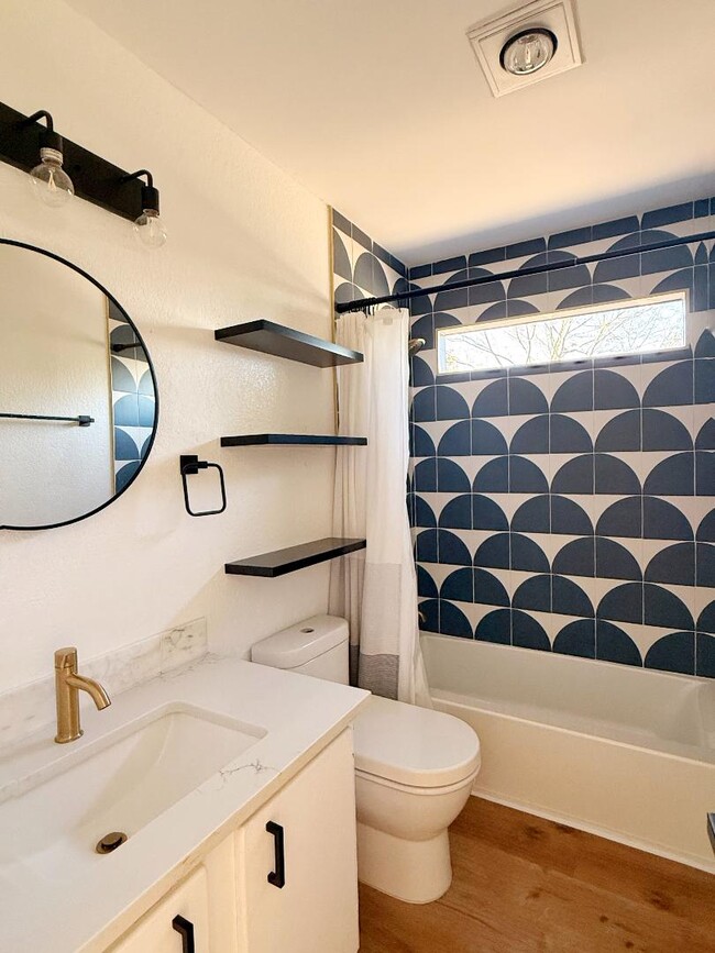 Building Photo - 1706 Woodwind Ln