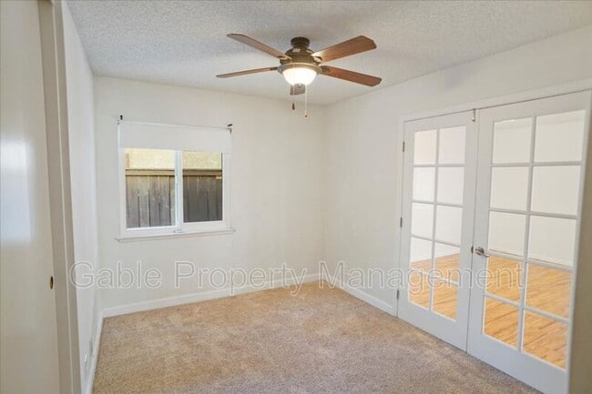 Building Photo - 25649 Almendra Dr