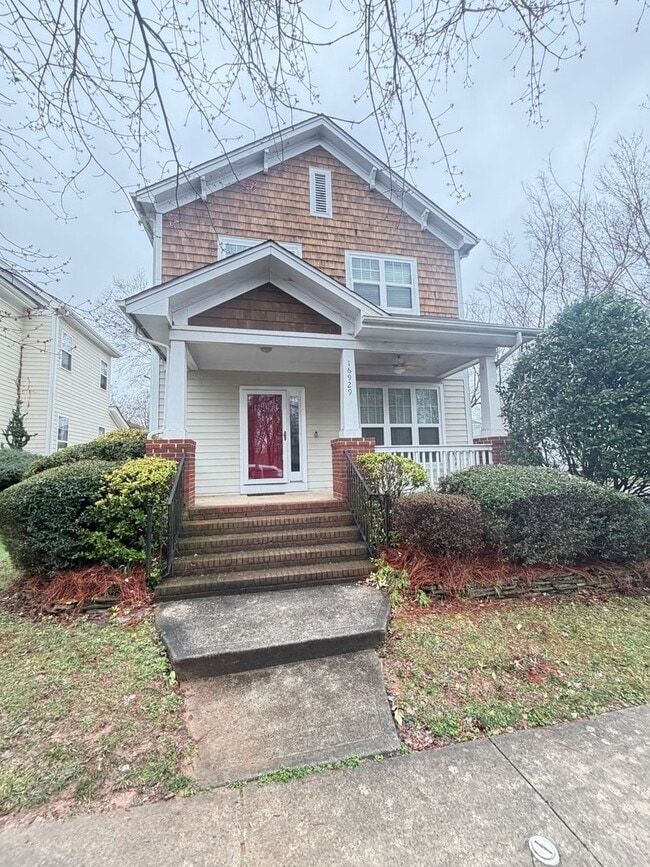 Building Photo - Charming 3-Bedroom Home – Walking Distance to Birkdale Village!
