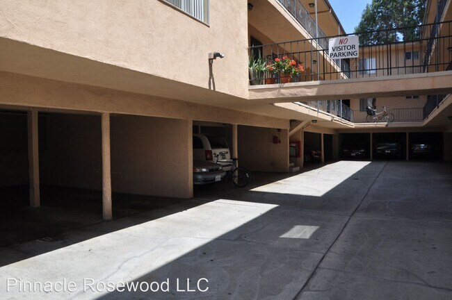 Building Photo - 4935 W 120th St