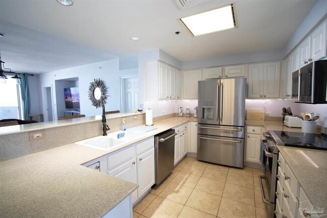Building Photo - 800 Fort Pickens Rd