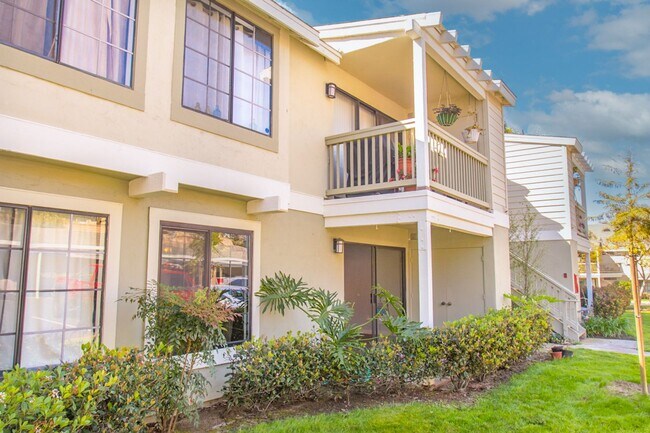 Building Photo - 12269 Carmel Vista Rd
