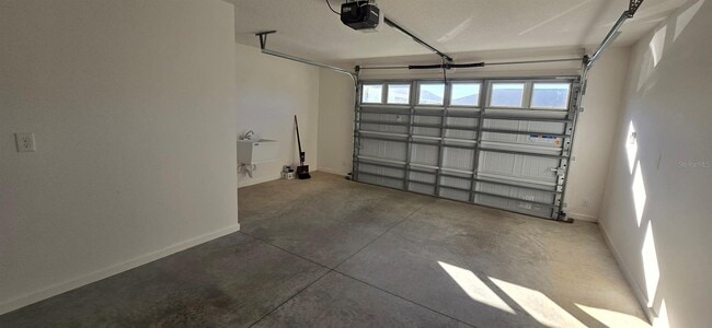 Building Photo - 2803 Hull Ln