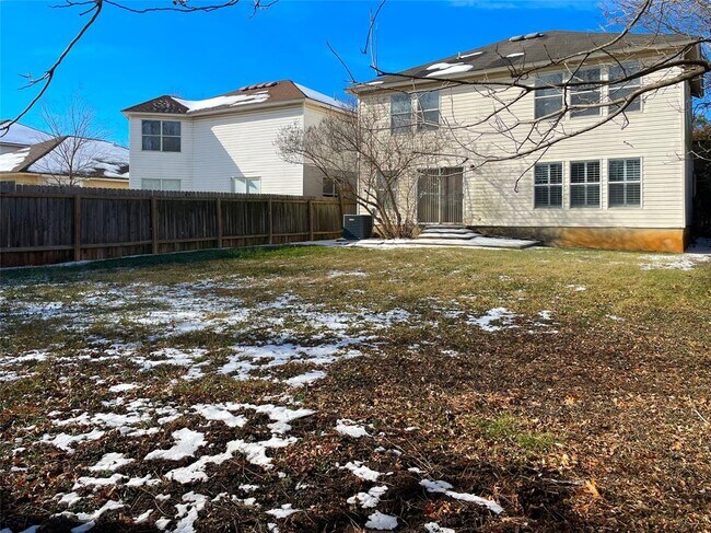 Building Photo - 2516 Stapleford Dr